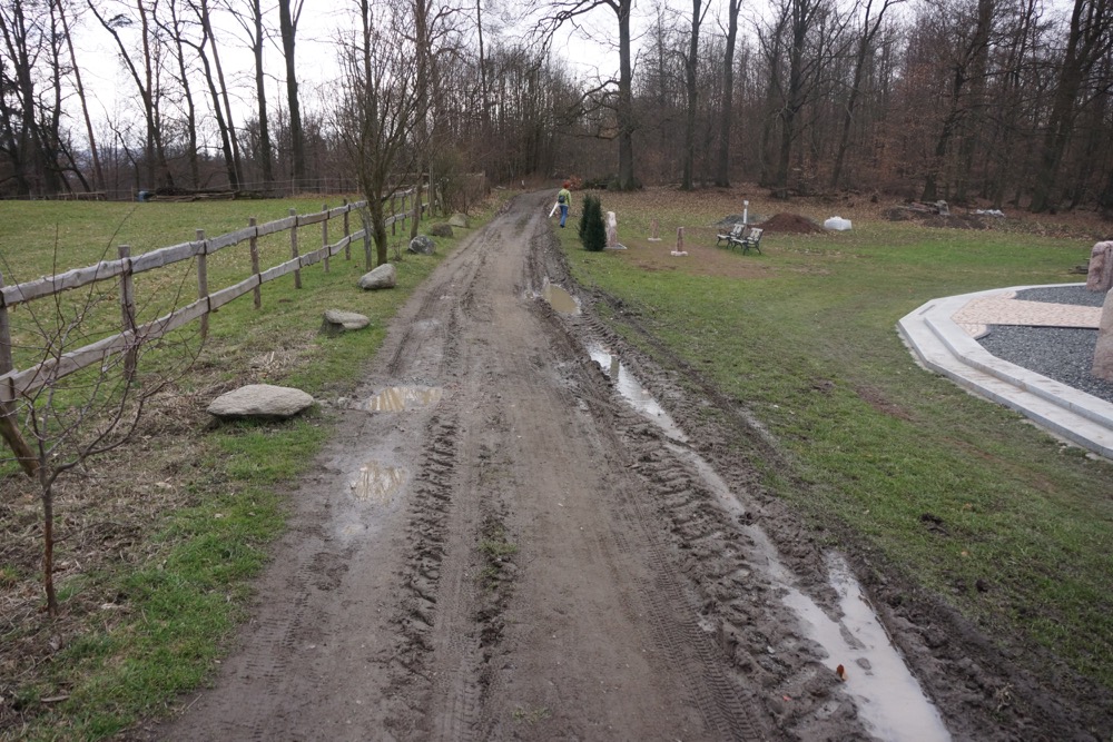 Way in bad condition